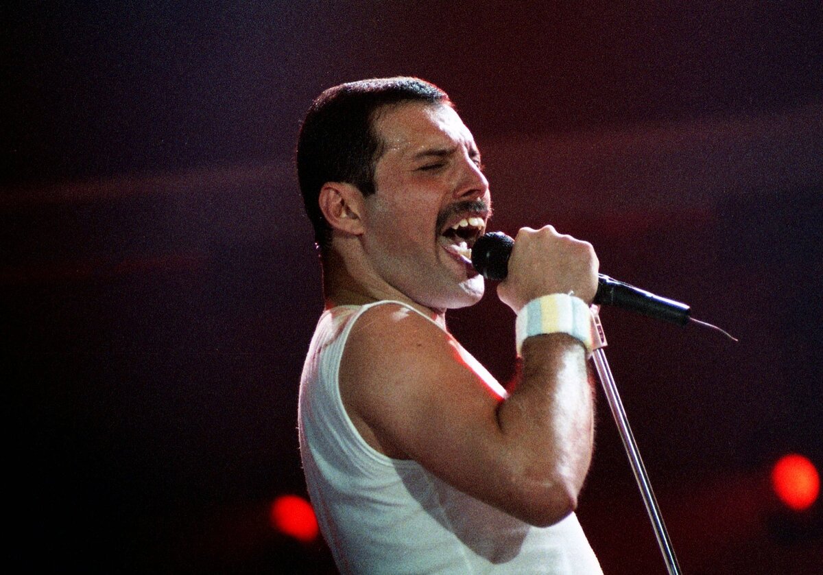 Машина Freddie Mercury