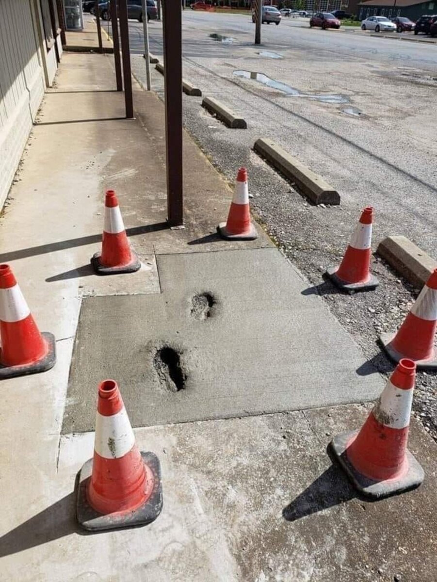 он даже шел теперь делать