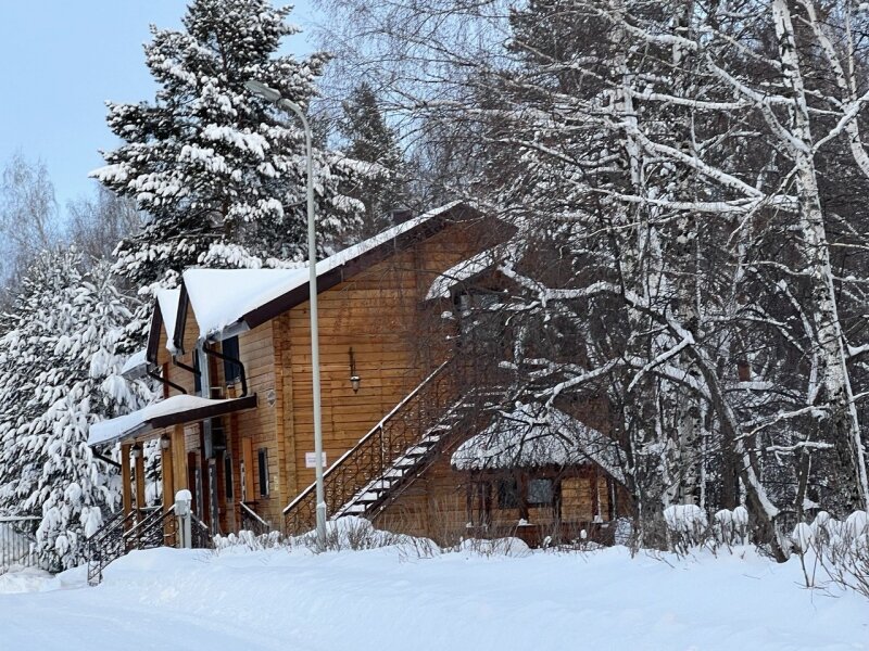 Отдых в башкирии зимой с детьми. Горнолыжный центр банное металлург магнитогорск. Конный тур к скале акташ. Горнолыжный курорт в башкирии абзаково. Гора иремель туризм.