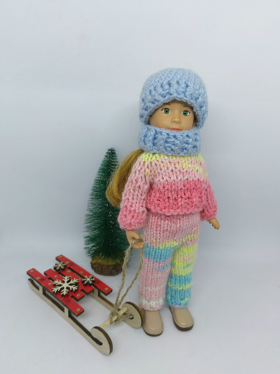 Вязаный свитер для собаки. Вязать одежду видео. Вязаная одежда для собачек. Свитер для собак. Вязать одежду видео.