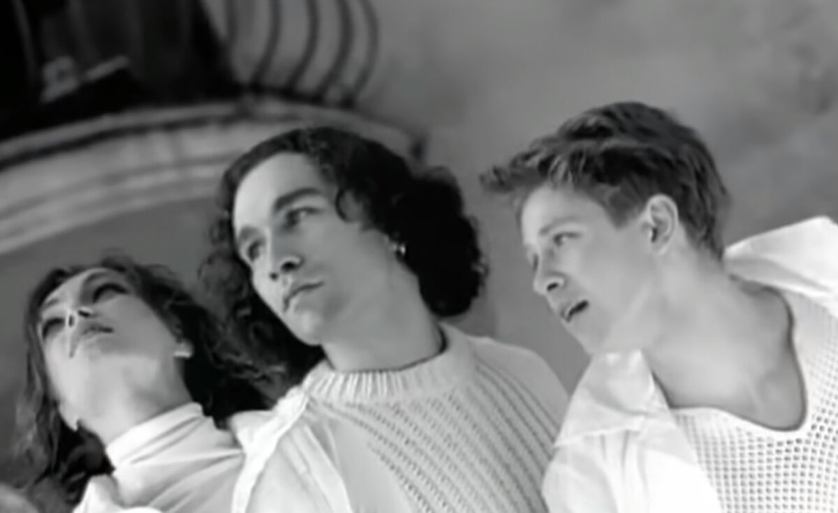 эштон катчер однажды в вегасе. комедия 2000 х годов зарубежные. американские комедии 2000-х. предложение 2009. лучшие комедии 2000.