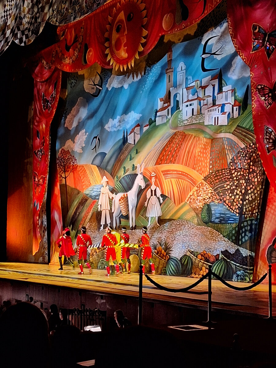 детский спектакль 2 года. театральный спектакль для детей. знаменитый мойдодыр московский театр кукол. детский спектакль 2 года. детский спектакль 2 года.