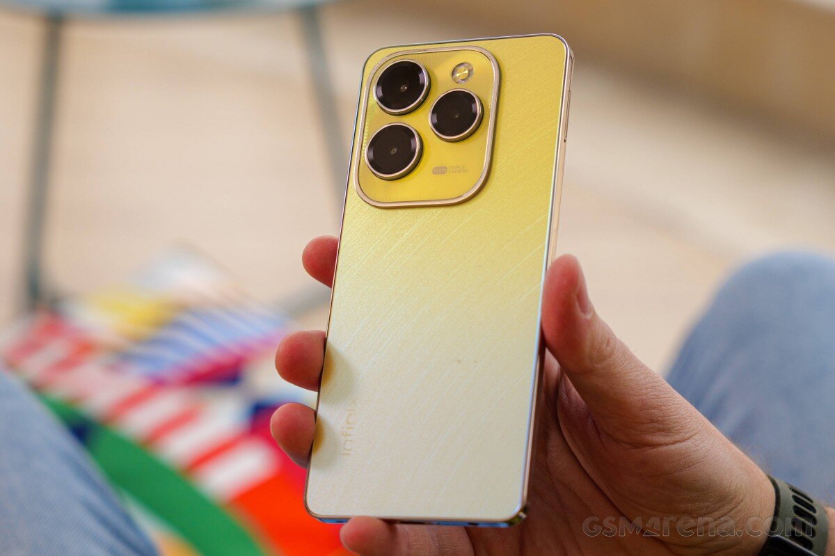 Infinix note 30 pro подарок Infinix note 30 pro подарок