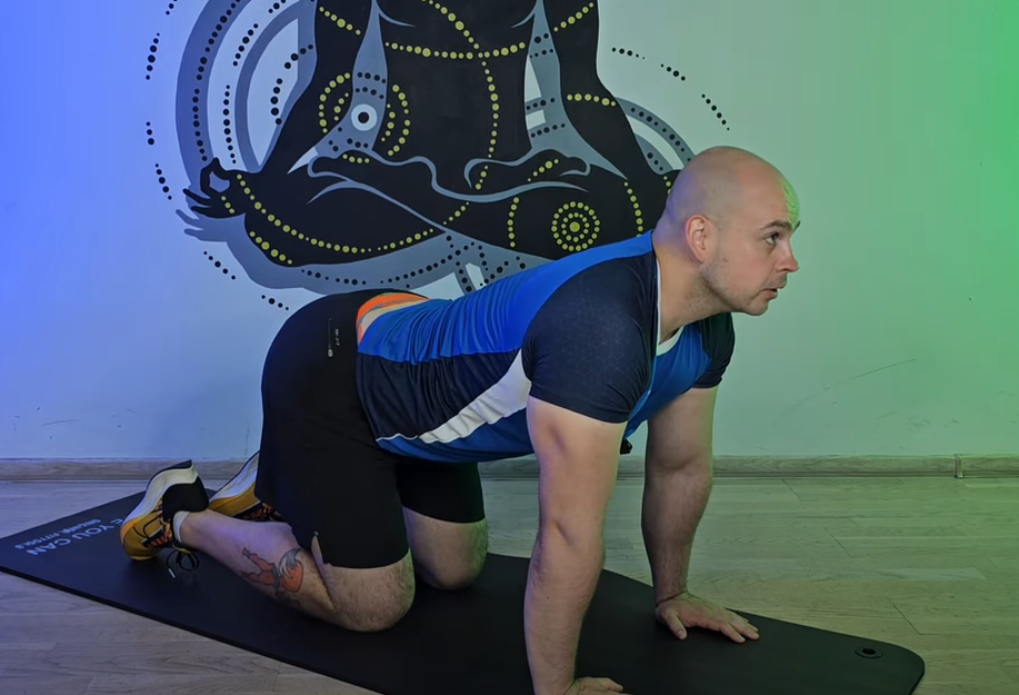 Осталось 48 часов. Часы и время. Стрелка часов которая указывает на 3 часа. Часы со стрелками. 15 часов 48 минут.