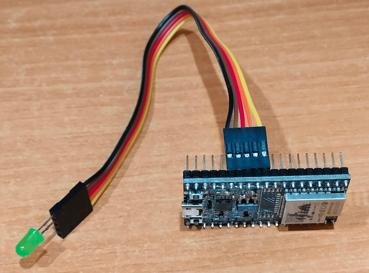 электрические знаки метки тока. зона растекания шагового напряжения. схема шагового напряжения. точка выхода тока. электротравма знаки тока.