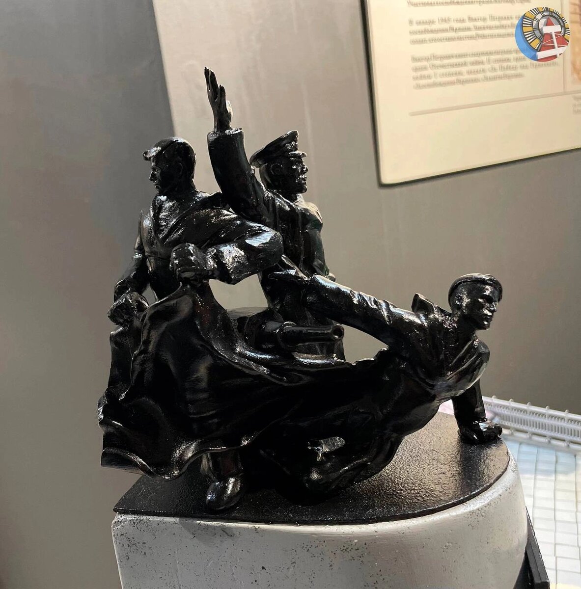 Безопасный город поделка в сад. Конкурс макет. Школа будущего для детей макет. Поделки дорога в детсаду. Конкурс макет для школы.