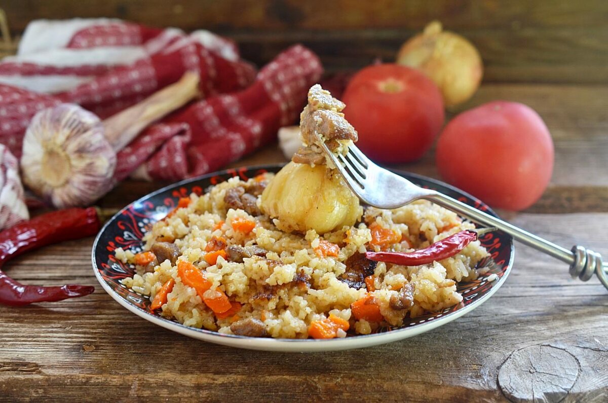 Быстрый и простой способ приготовить вкусный плов на костре — лучшие  рецепты и проверенные секреты приготовления | Поход лайфхак | Дзен