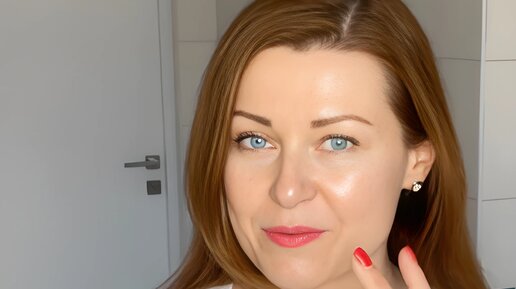 сияние кожи. пилинг для лица. улучшение цвета лица реклама. вашей коже сделает вашу кожу. молодая кожа.