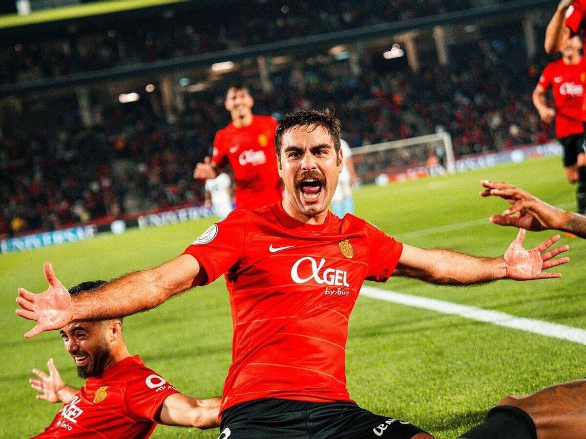    Футболисты "Мальорки"© Фото : Соцсети "Мальорки"