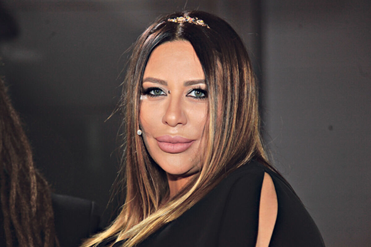 виктория алешко белорусская певица. песня чужая жена ты богом. ты мне чужая. чужая жена картинки. чужая женщина чужой мужчина.