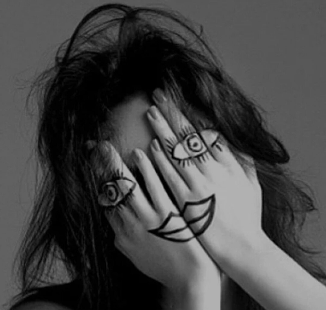 Почему я очень добрая. Смешные фразы про дочь. Ты хорошая очень знаю. Добрая фея с топором. Я очень добрая.