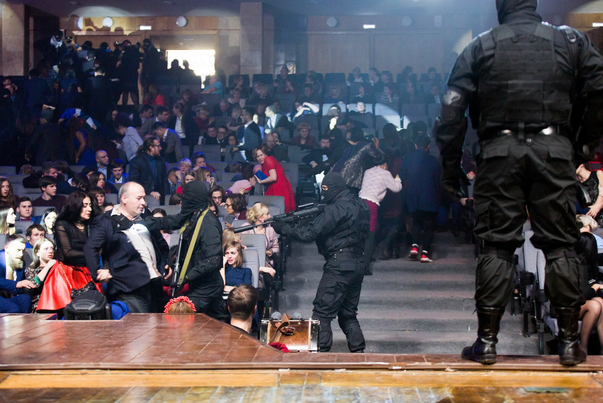 выборы президента россии 2004 кандидаты. президентские выборы 2004 г. кто был президентом в 2004 году. выборы президента рф в марте 2004 г. 2004-2008 президент россии.