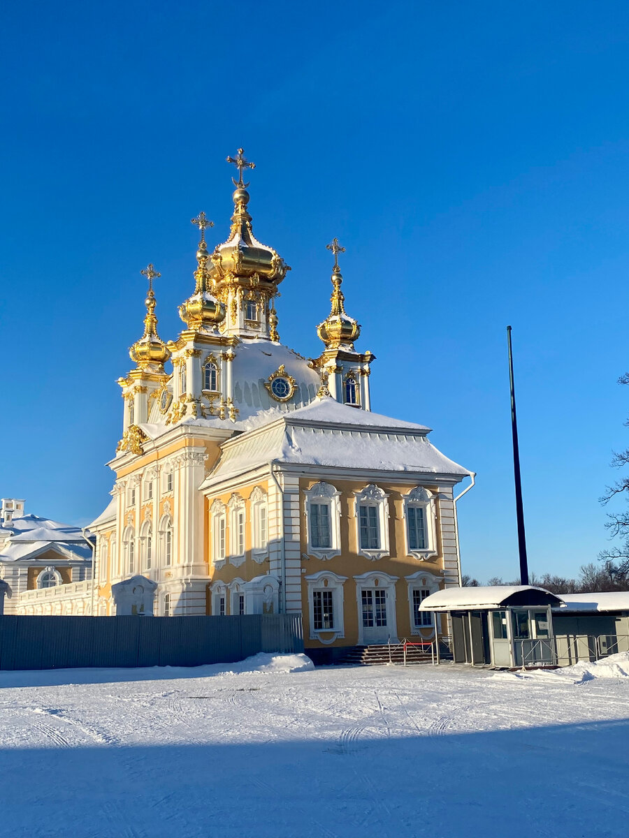 Петергоф дворцово-парковый. Петергоф фонтаны большой петергофский дворец. Петергоф главный каскад фонтанов. Фонтаны петергофа в санкт-петербурге. Петергоф откуда.