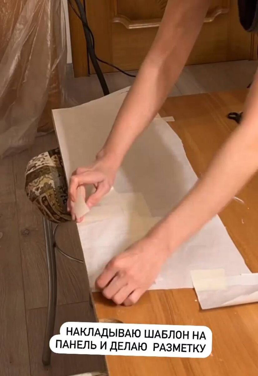 Уютный уголок в комнате. Компьютеры встроенные в стол. Столы встроенные в стену. Красивый компьютерный стол. Откидной письменный стол.