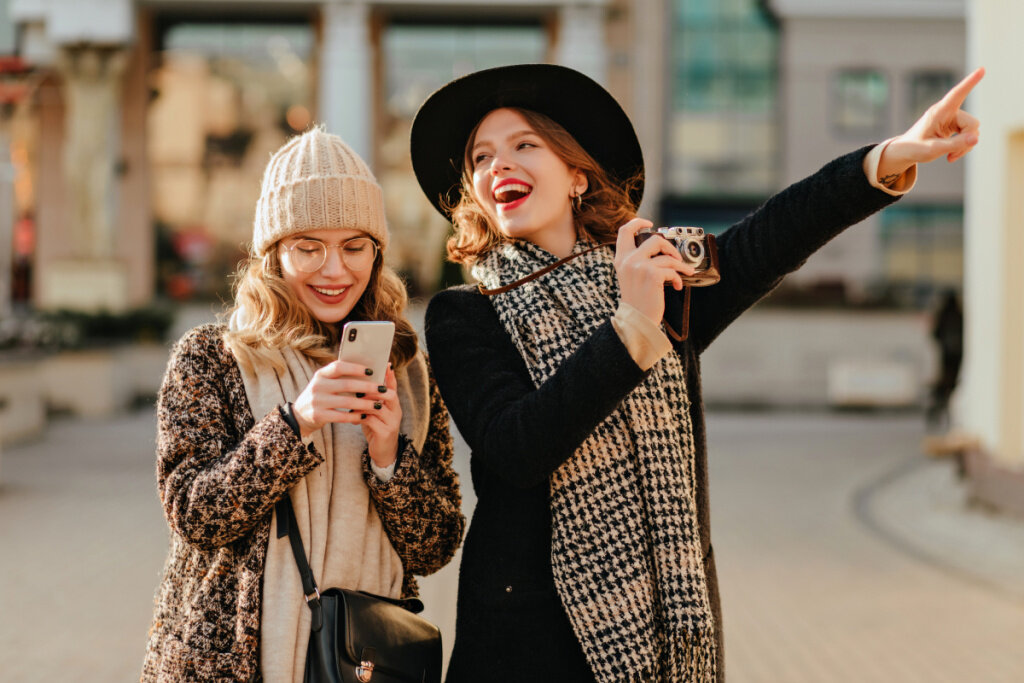 Главный зимний тренд — держать тело в тепле. Мода — второстепенное📷
