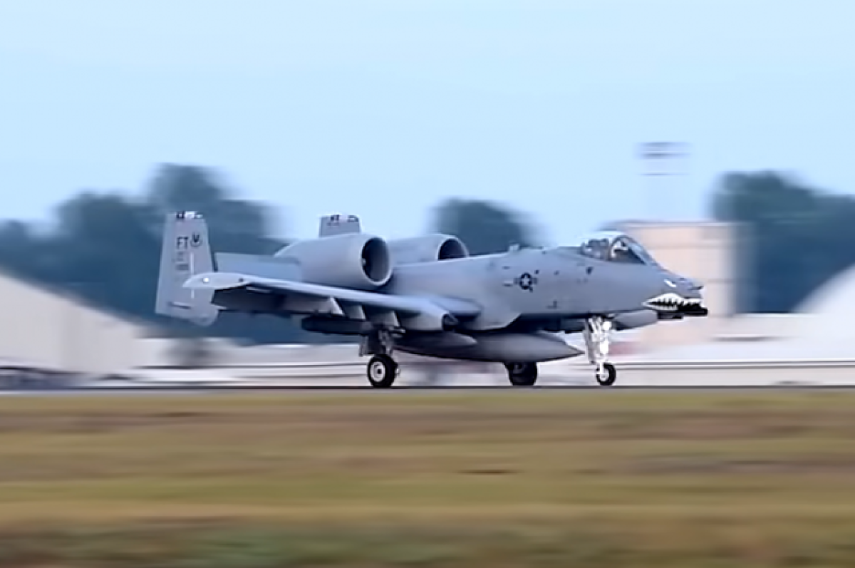    Telegraph предрек штурмовикам ВС США A-10 «огненную смерть» на Украине