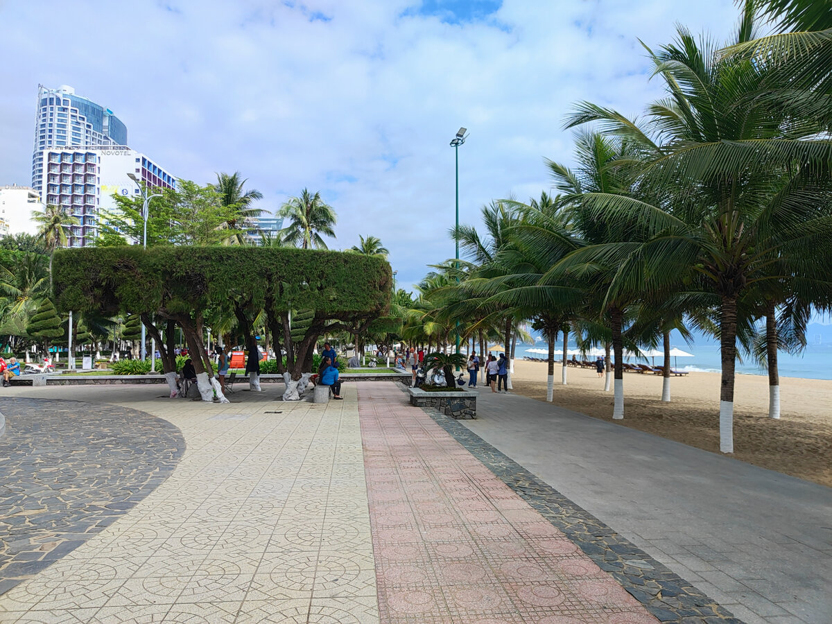 Дананг и нячанг на карте. Дананг нячанг автобус. Дананг нячанг автобус. Слипер бас вьетнам. Из нячанга в дананг.