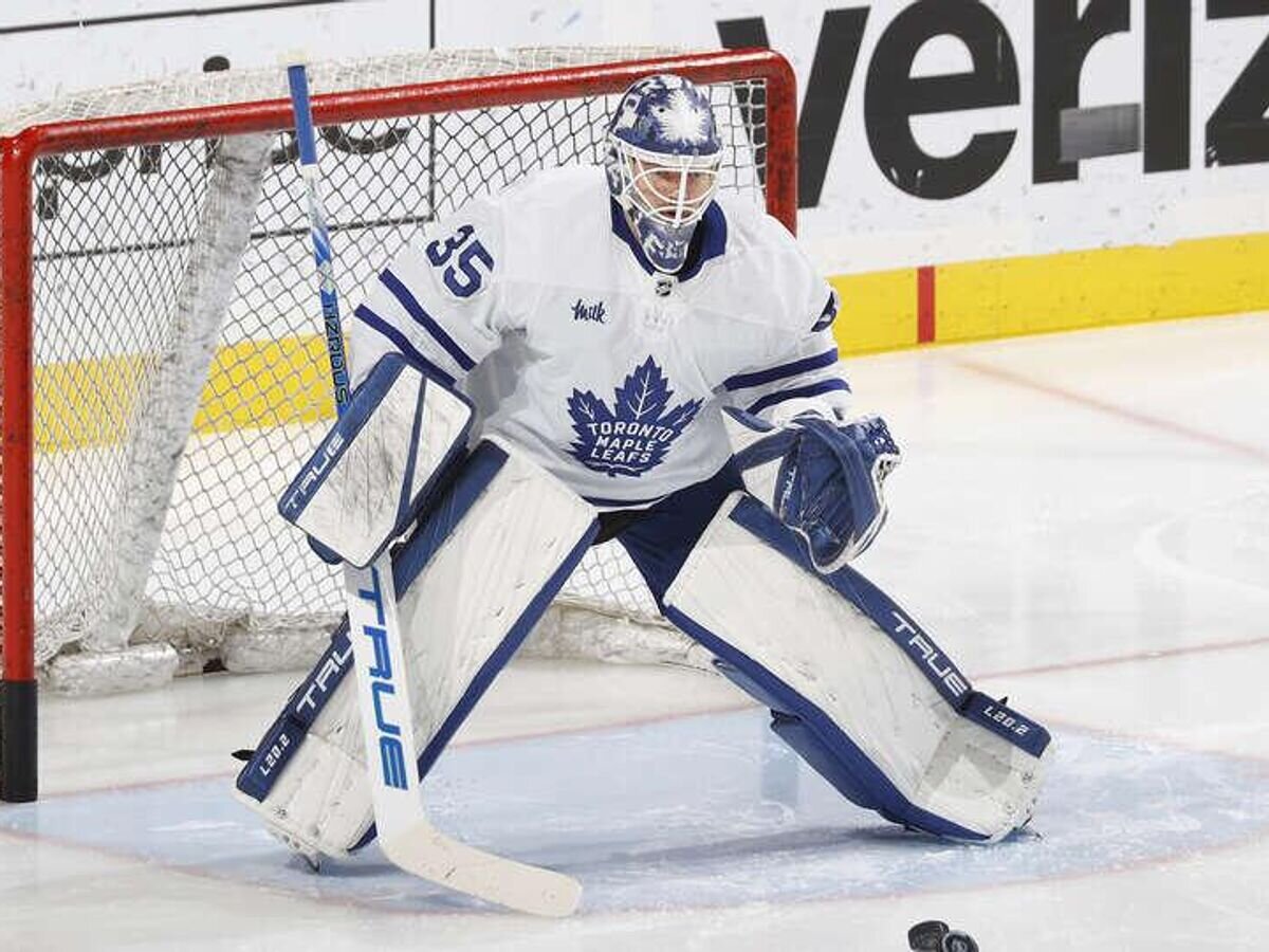    Голкипер "Торонто Мейпл Лифс" Илья Самсонов© Фото : mapleleafs.ice.nhl.com