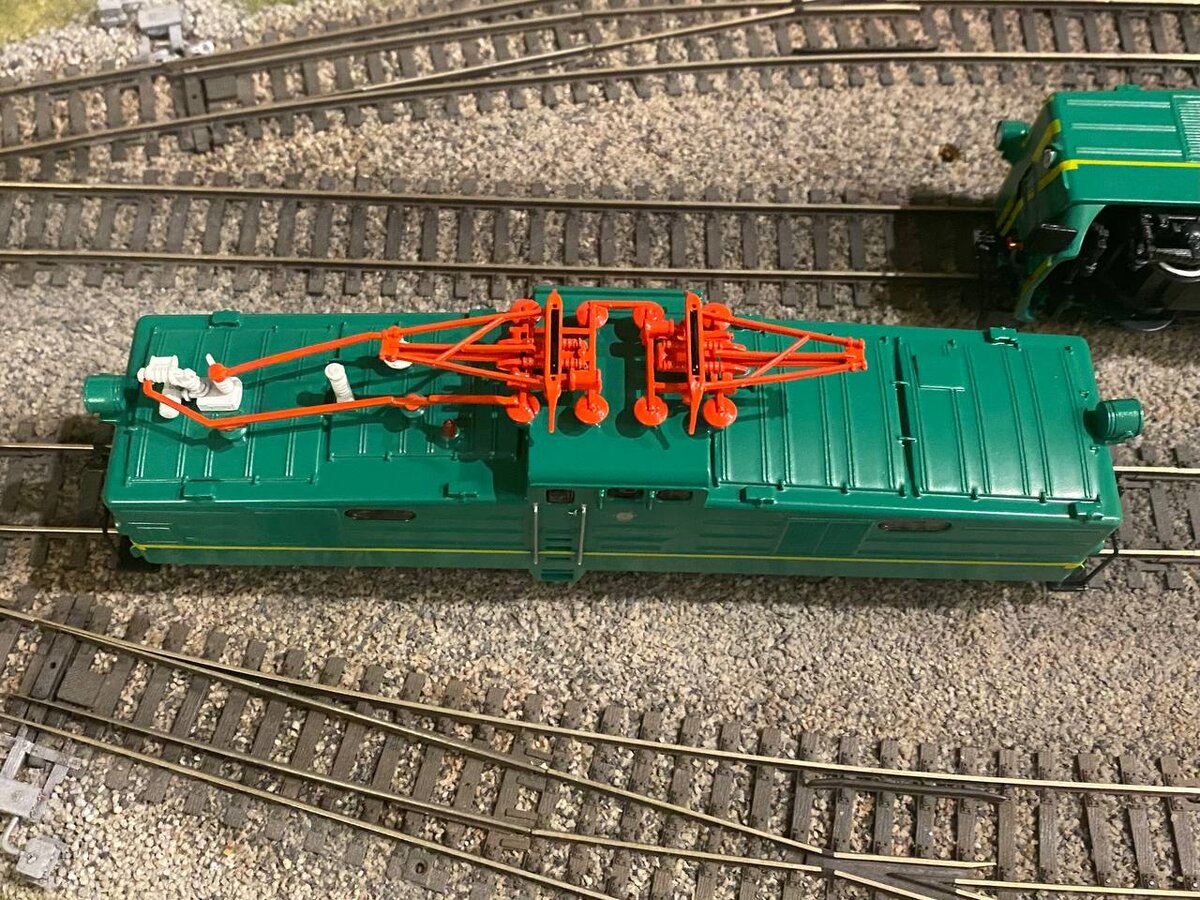 эд4м игрушка технопарк. бумажная модель поезда метро русич. модель тепловоза м62. развертка пассажирский вагон ржд. чс4т электровоз умная бумага.