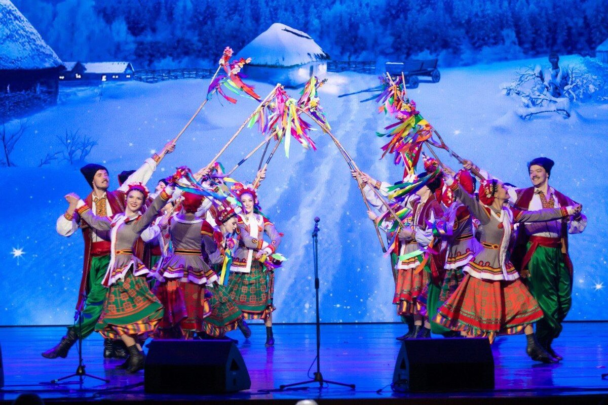 кубанский казачий хор во франции. 10. казачий хор в кремлевском дворце 2024. казачий хор в кремлевском дворце 2024. кубанский казачий хор на свадьбе.