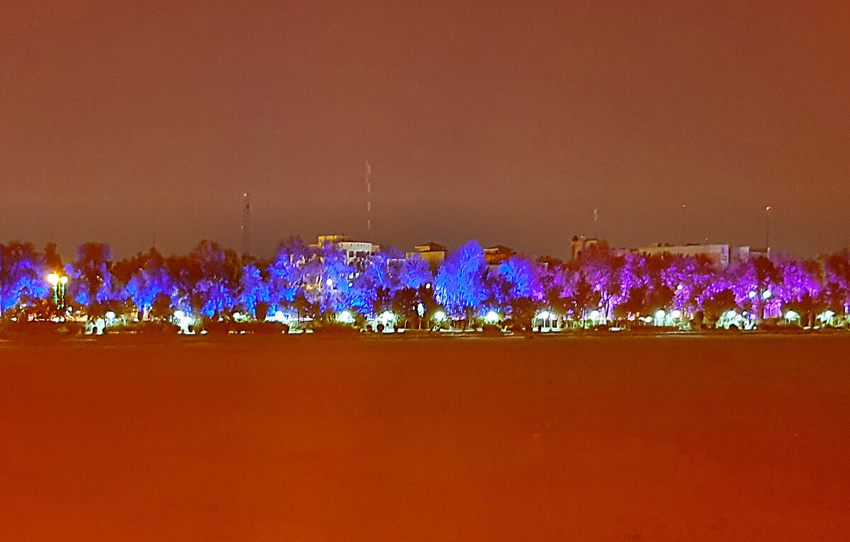 улица под мостом миллениум казань. под мостом ночью. мост миллениум казань. река под мостом. поле под мостом.