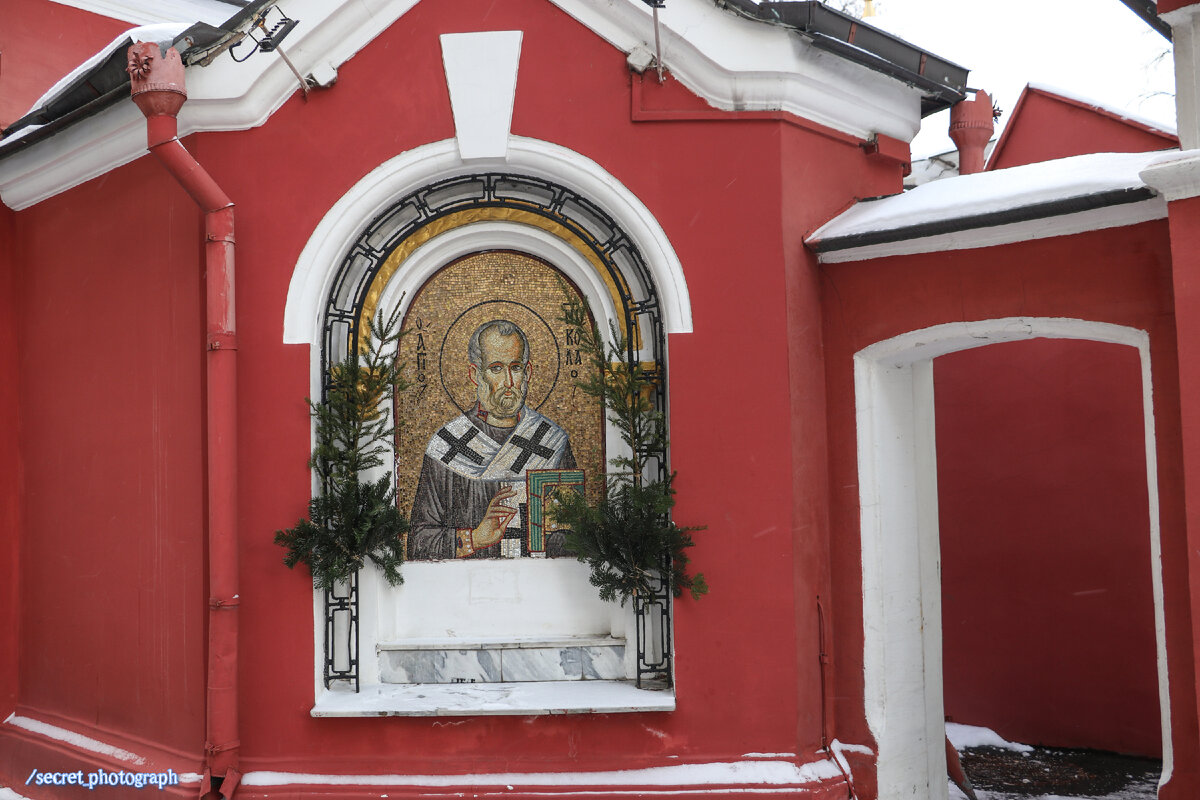 Иерусалимское подворье в Москве, или Храм Воскресения Словущего на Арбате и  церковь апостола Филиппа | Тайный фотограф Москвы | Дзен