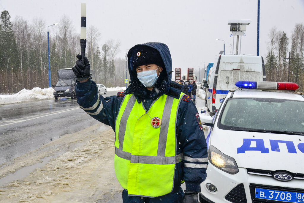    В Югре проверяют, как водители перевозят детей