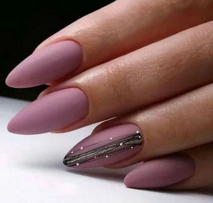 новогодние ногти миндаль. зимний маникюр. красивые зимние ногти. роскошные ногти. маникюр на длинные ногти зима.