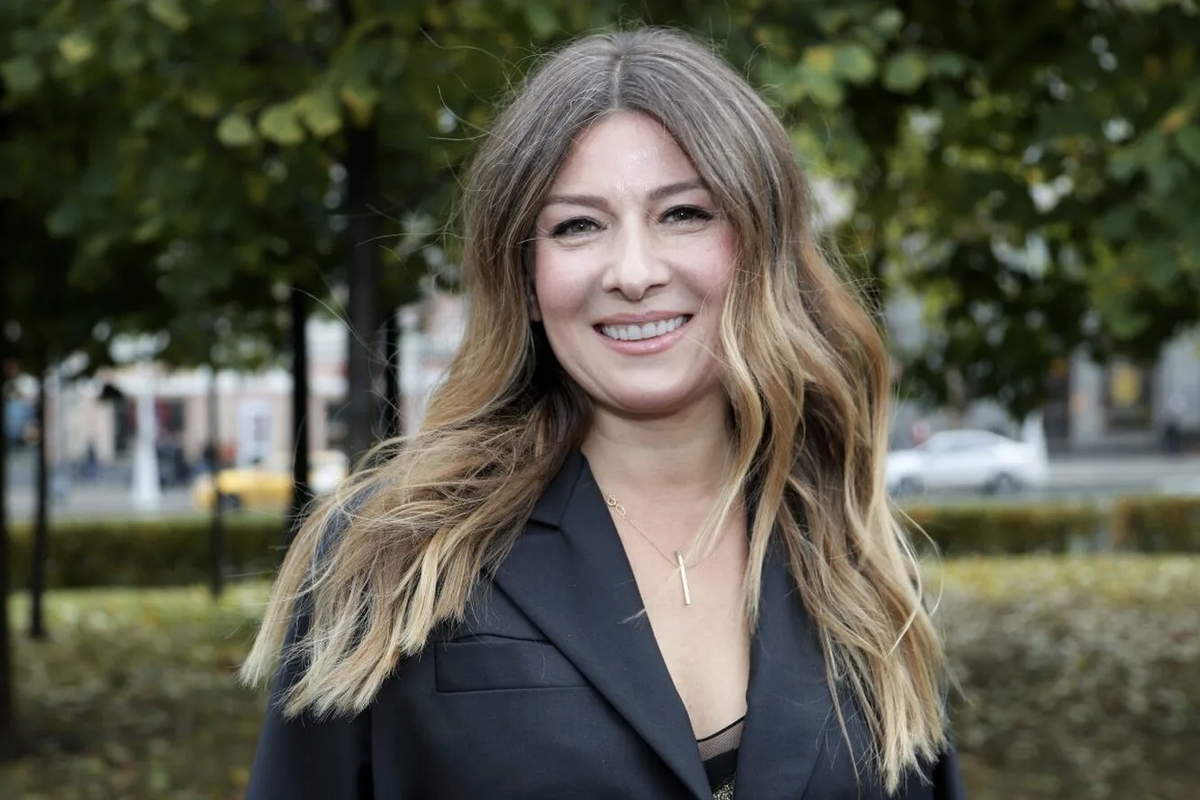 Каждый из который имеет соответствующий. Диапазоны спектра световых излучений. Кодировка rgb таблица. Каждый из который имеет соответствующий. Беседуют трое белокуров чернов и рыжов.