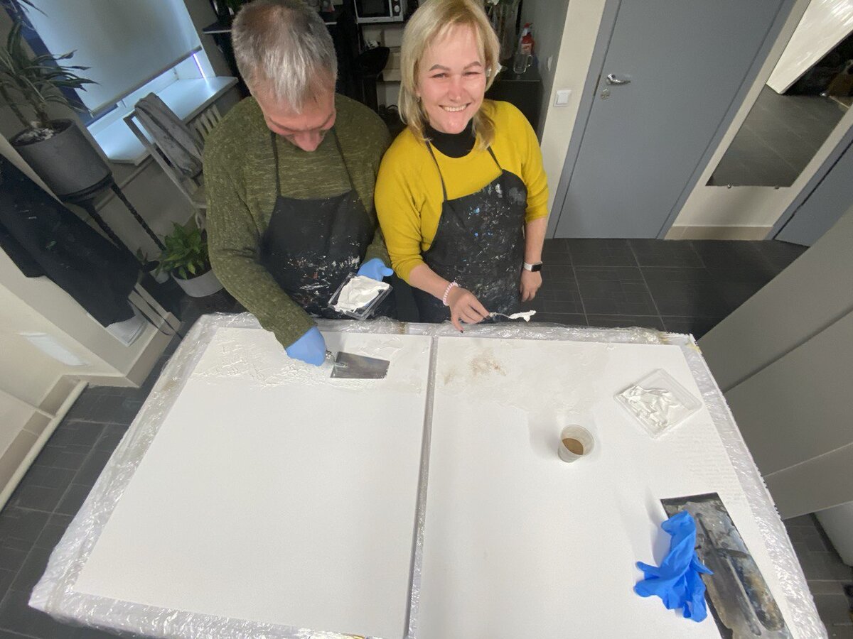 квартира студия двухуровневая. лофт арткомбинат, москва. антикафе нестандартные. коммуналка кафе спб. апартаменты санкт петербург view art house russian ballet.