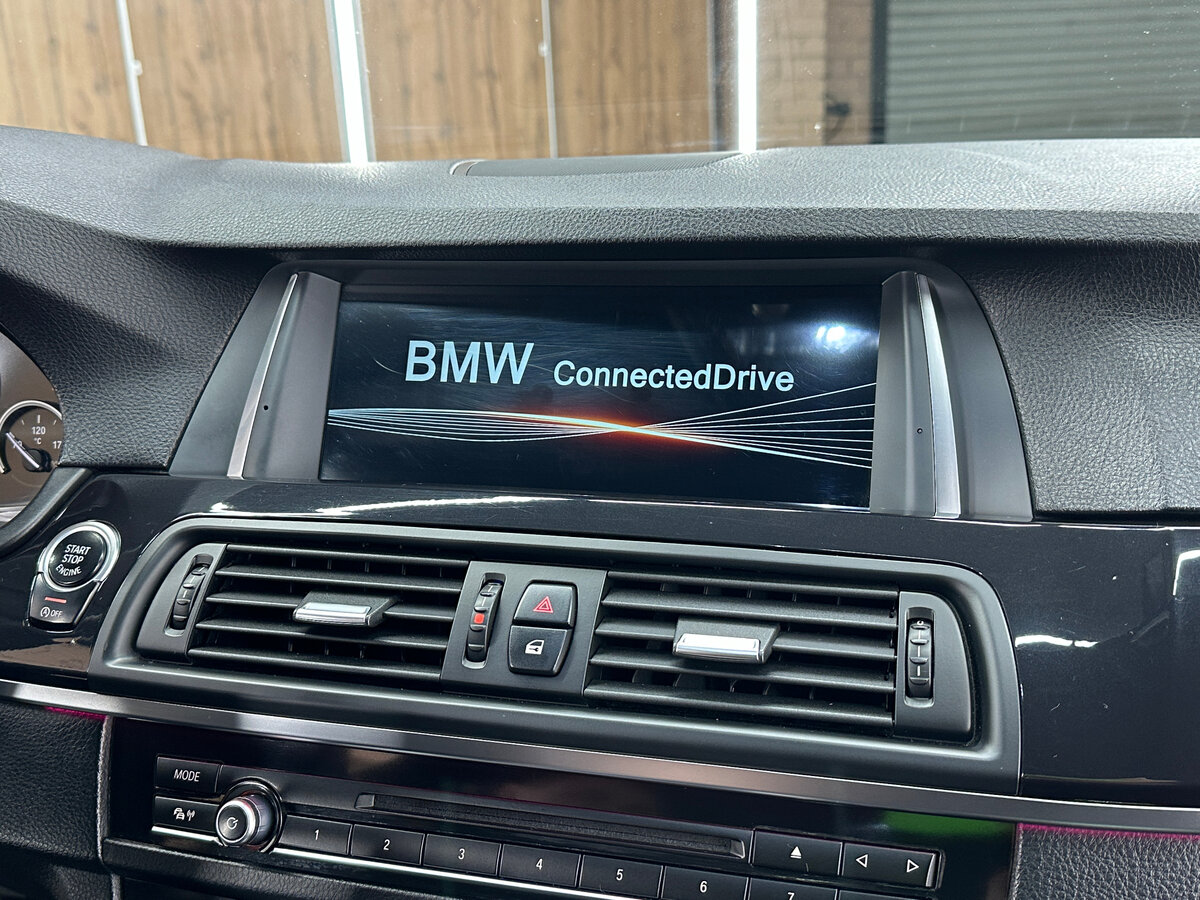 установка двух камер в автомобиль. установка двух камер в автомобиль. схема подключения автомобильной камеры заднего хода. блок переключения камер переднего и заднего вида схема подключения. схема включения камеры заднего вида.