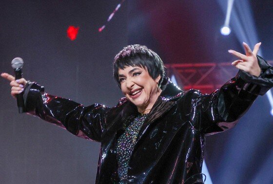    Лолита Милявская