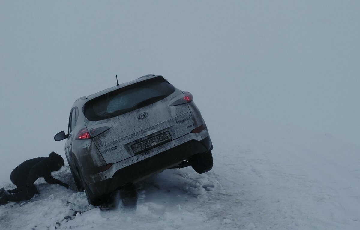 Повреждение авто упавшей сосулькой может стать страховым случаем по ОСАГО |  ЭКСПРУС | РЕЦЕНЗИЯ | ЭКСПЕРТИЗА | Дзен