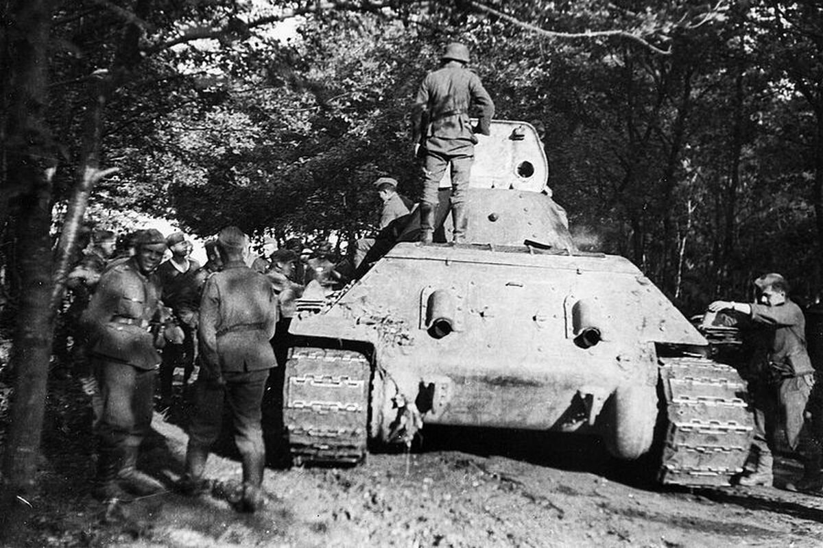 Т34 85 б. Т-34 танк ссср. Т-34 world of tanks. Т 34 85. Танк т-34-85.
