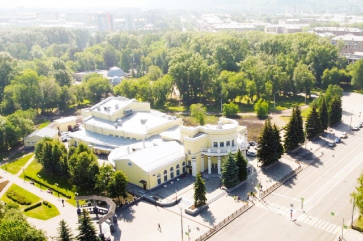    Новокузнецкому театру кукол присвоят звание Владимира Машкова