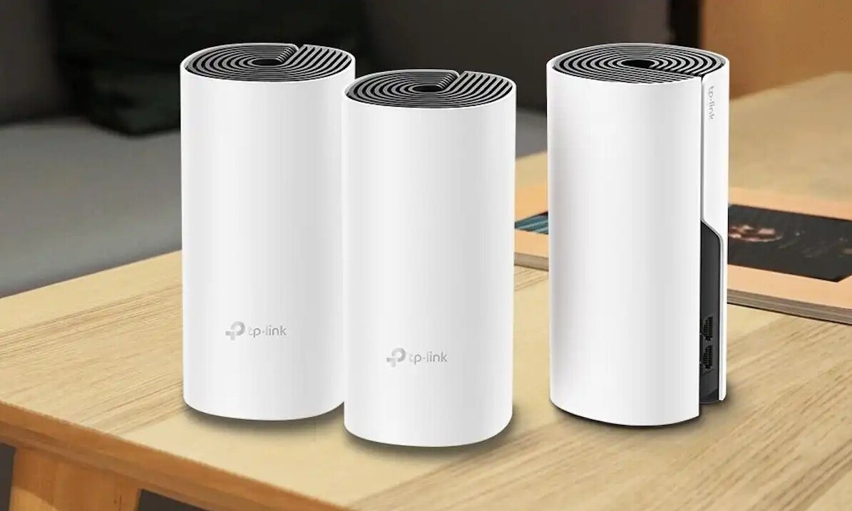    TP-Link Deco P9 поставляется с двумя или тремя устройствами. Третье увеличивает зону покрытия до 550 м2. Фото: techadvisor.com