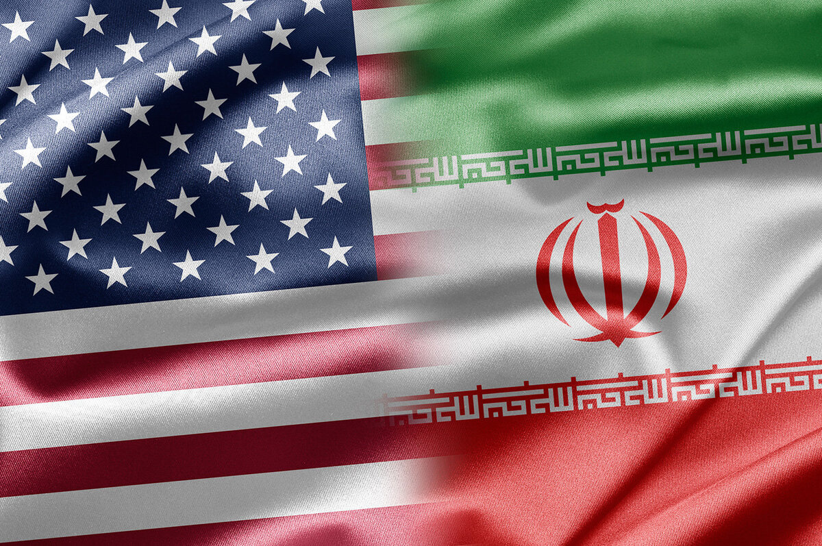    " Флаги США и Ирана© fotolia.com / ruskpp