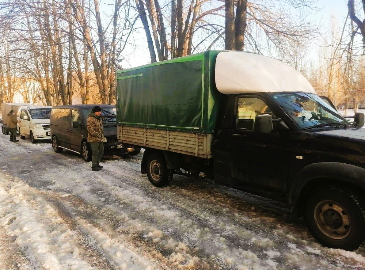    Родниковские казаки доставили 4 тонны гуманитарного груза в зону СВО