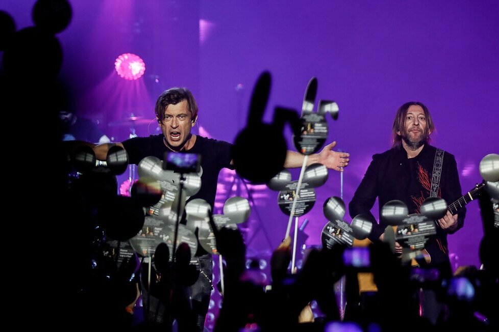 Ошибки ивл. Положение больного при проведении искусственной вентиляции легких. Ошибки при проведении искусственной вентиляции легких. Искуснная вентиляция лёгких. Искусственная вентиляция легких первая помощь.