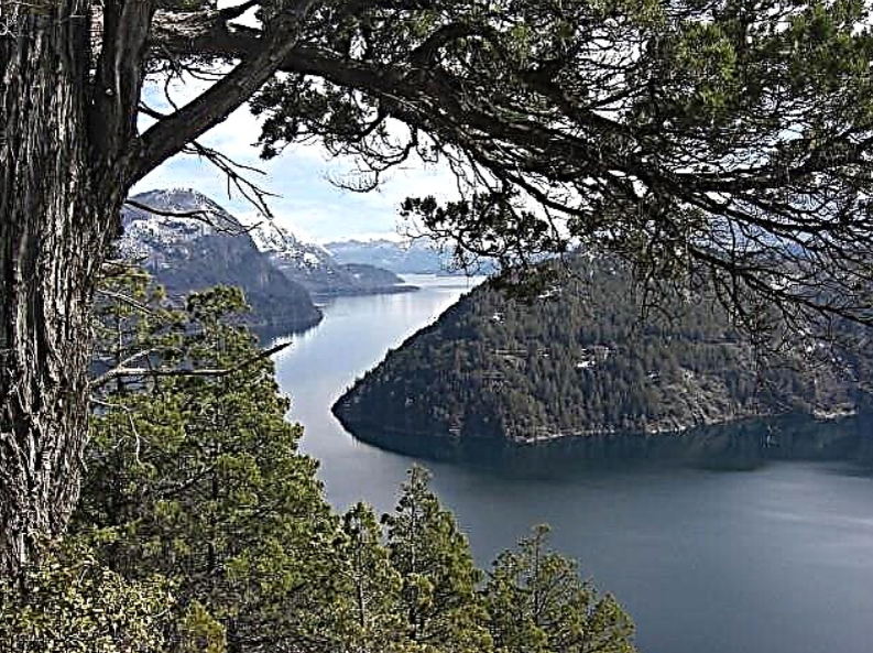 какие озера самые глубокие в мире 3