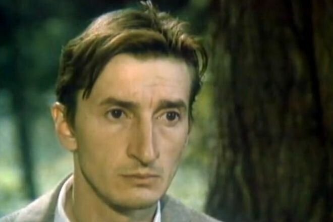 жена чудовище прожили с женой. анекдот про раз. письмо мужу чтобы он задумался. психология позитива анекдоты. когда жил с женой думал куда она девает деньги картинка.