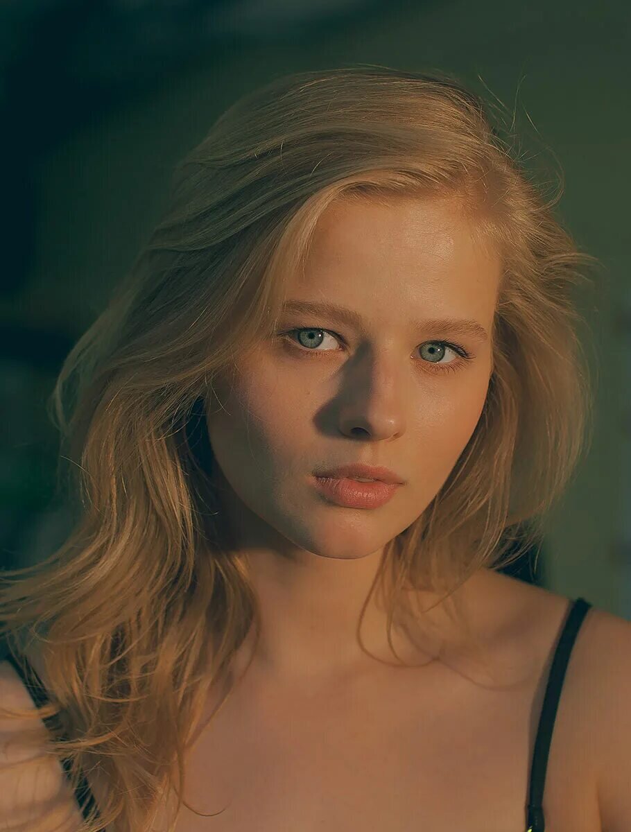 кристина асмус и янковский. кристина асмус фильмы. асмус кристина сцена из фильма. кристина асмус постельная сцена 2020. фильм текст кристина асмус и иван янковский.