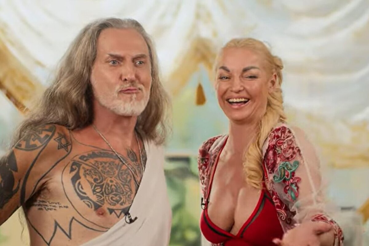 нужно писать в чью