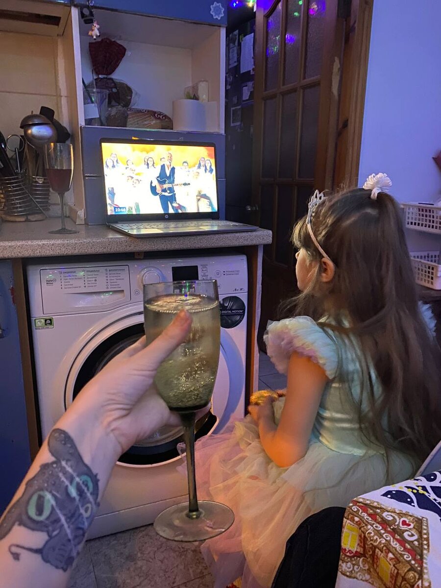 Лет ну и конечно же. Ржачные картинки ответы. Ну разумеется. Лет ну и конечно же. Да конечно.