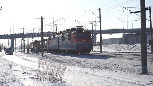 Электровоз ВЛ80С-156 с ремонтным поездом