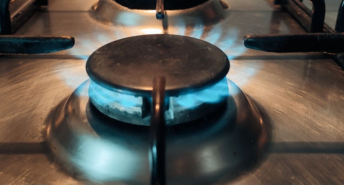 Автомобиль тормозит. Путешествие автостопом. Энни лейбовиц поезд поцелуй. Дорога к мечте. Открытка ваш поезд ушел целуйте рельсы.