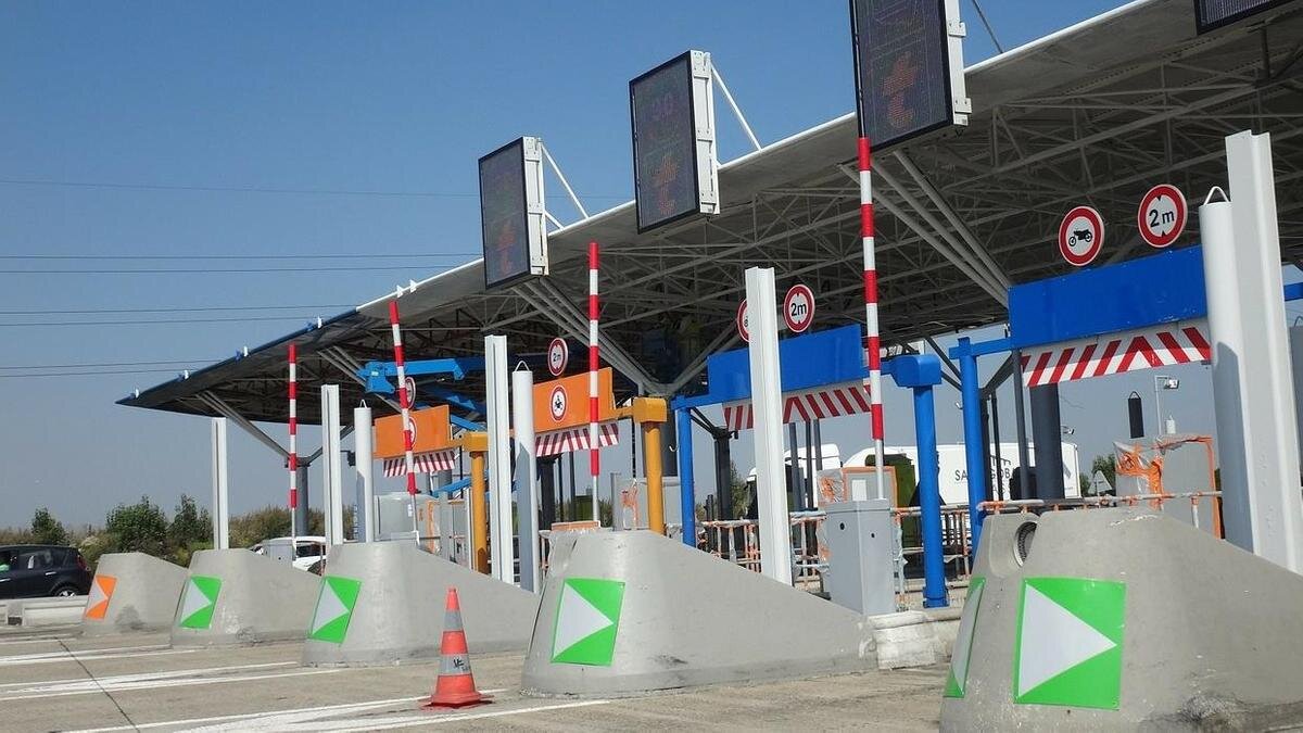 закроют ли въезд и выезд. закроют ли въезд и выезд. могут ли закрыть выезд из города в город. въезд в баку. закроют ли въезд и выезд.