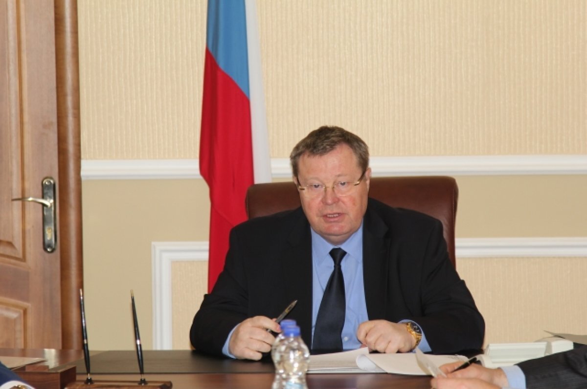    Владимир Устинов поздравил студентов ЮФО с Татьяниным днем