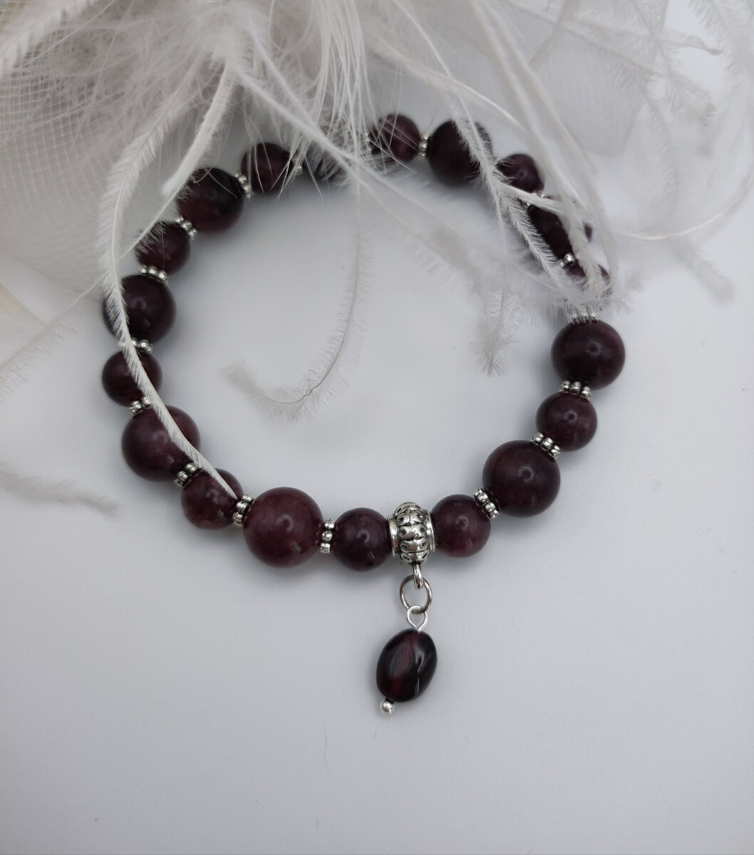 гранатовый браслет иллюстрации. развязка гранатовый браслет. гранатовый браслет. развязка гранатовый браслет. развязка гранатовый браслет.