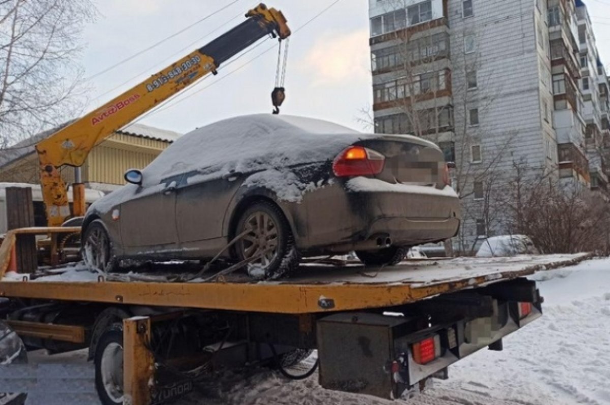 За долги по алиментам у томича арестовали автомобиль BMW | АиФ-Томск | Дзен